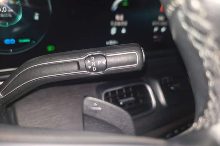 Used Mercedes-Benz GLE 2021 GLE 450 4MATIC Luxury Model Gear Lever
