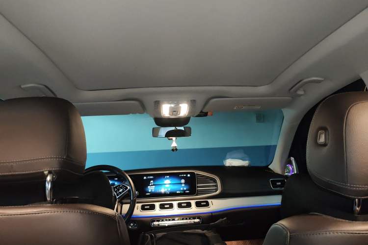 Used Mercedes-Benz GLE 2021 GLE 450 4MATIC Stylish Model Headliner