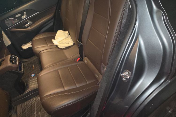 Used Mercedes-Benz GLE 2021 GLE 450 4MATIC Luxury Model Left Rear Seat
