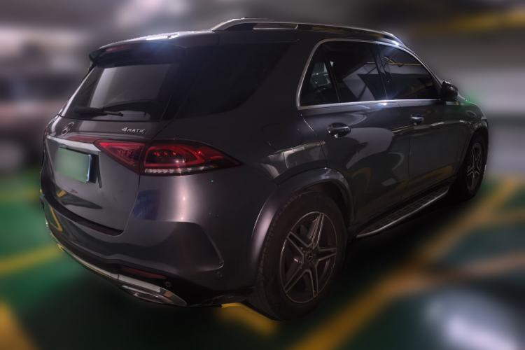 Used Mercedes-Benz GLE 2021 GLE 450 4MATIC Luxury Model Rear Right 45 Deg