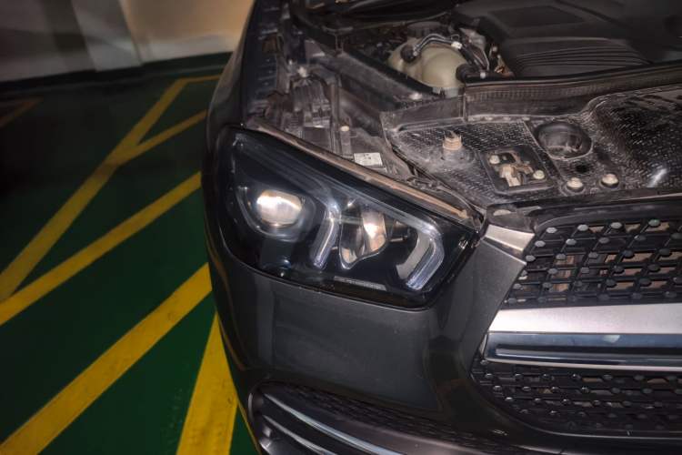 Used Mercedes-Benz GLE 2021 GLE 450 4MATIC Luxury Model Right Front Headlight