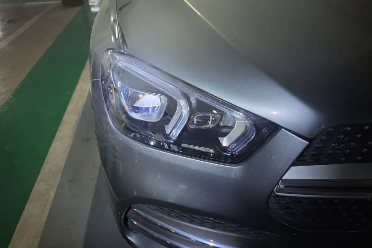 Used Mercedes-Benz GLE 2021 GLE 450 4MATIC Luxury Model Right Front Headlight