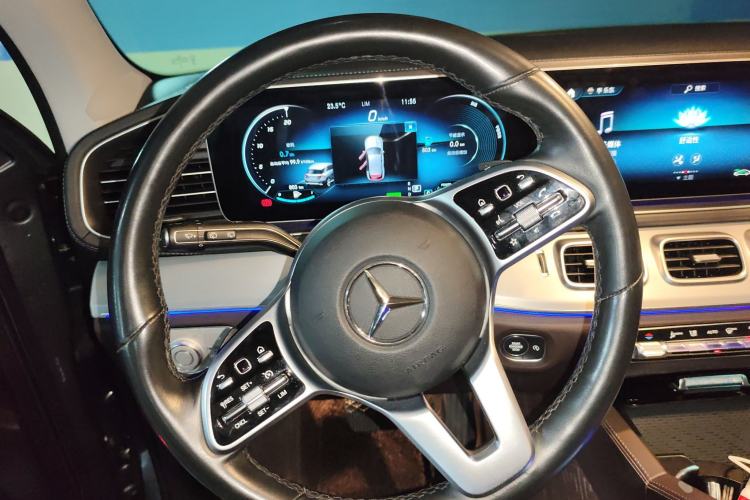 Used Mercedes-Benz GLE 2021 GLE 450 4MATIC Stylish Model Steering Wheel