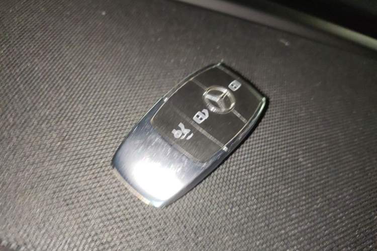 Used Mercedes-Benz GLE 2021 GLE 350 4MATIC Stylish Model Vehicle Key