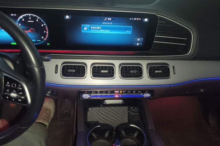 Used Mercedes-Benz GLE 2021 GLE 450 4MATIC Stylish Model Audio And AC Panel