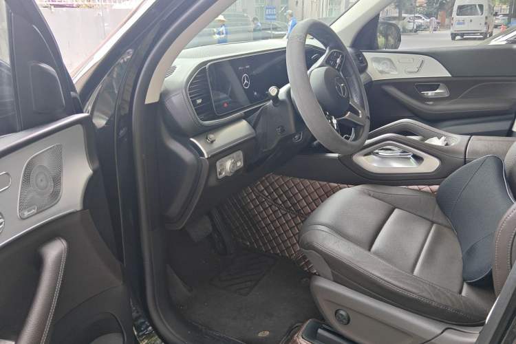 Used Mercedes-Benz GLE 2021 GLE 450 4MATIC Stylish Model Driver Seat
