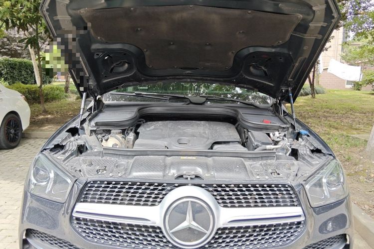 Used Mercedes-Benz GLE 2021 GLE 450 4MATIC Stylish Model Engine Bay