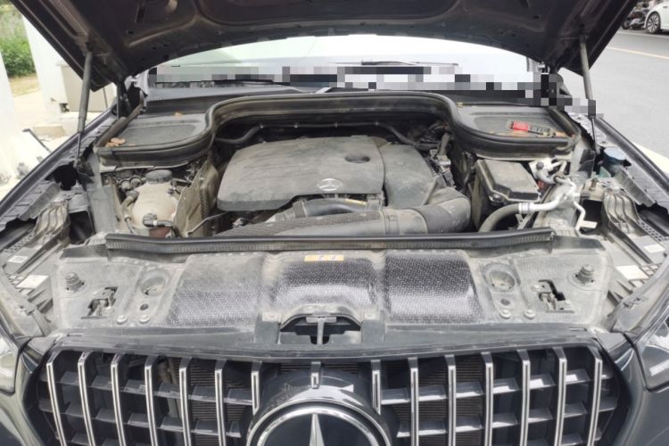 Used Mercedes-Benz GLE 2021 GLE 350 4MATIC Stylish Model Engine Bay
