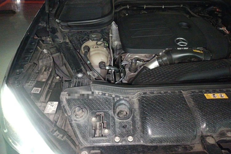 Used Mercedes-Benz GLE 2021 GLE 350 4MATIC Stylish Model Engine Bay Right