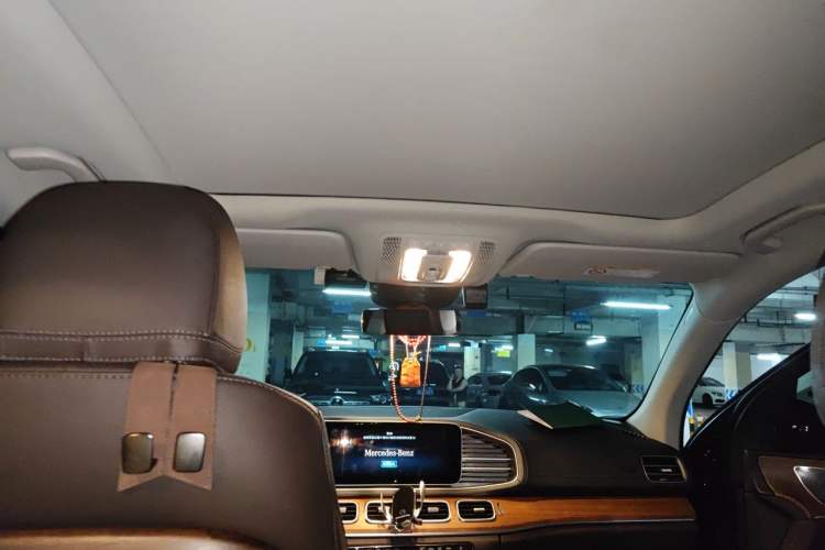 Used Mercedes-Benz GLE 2021 GLE 350 4MATIC Luxury Model Headliner
