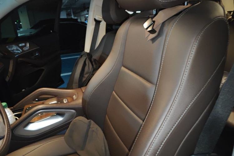 Used Mercedes-Benz GLE 2021 GLE 350 4MATIC Luxury Model Left Front Seat