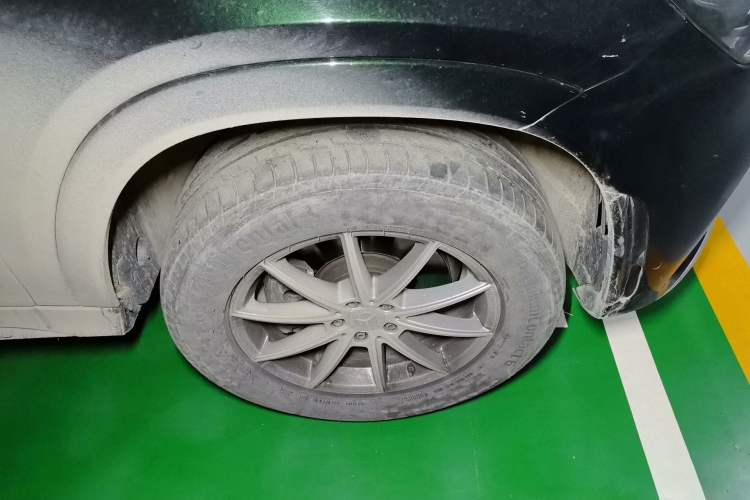 Used Mercedes-Benz GLE 2021 GLE 350 4MATIC Stylish Model Right Front Wheel Hub