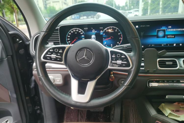 Used Mercedes-Benz GLE 2021 GLE 350 4MATIC Stylish Model Steering Wheel