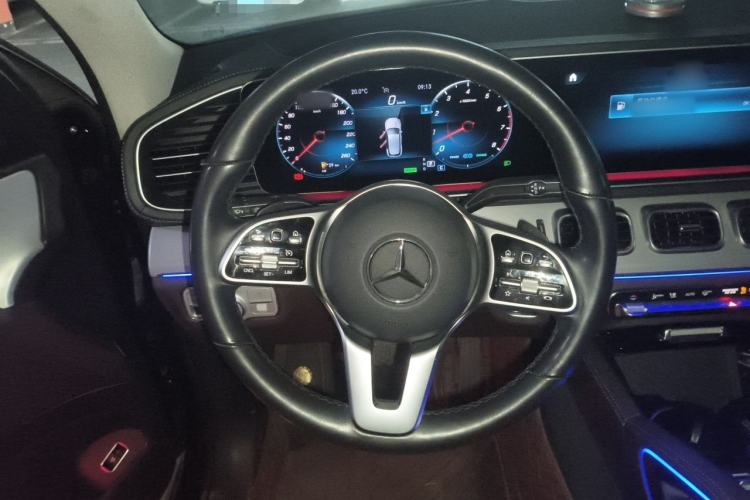Used Mercedes-Benz GLE 2021 GLE 450 4MATIC Stylish Model Steering Wheel
