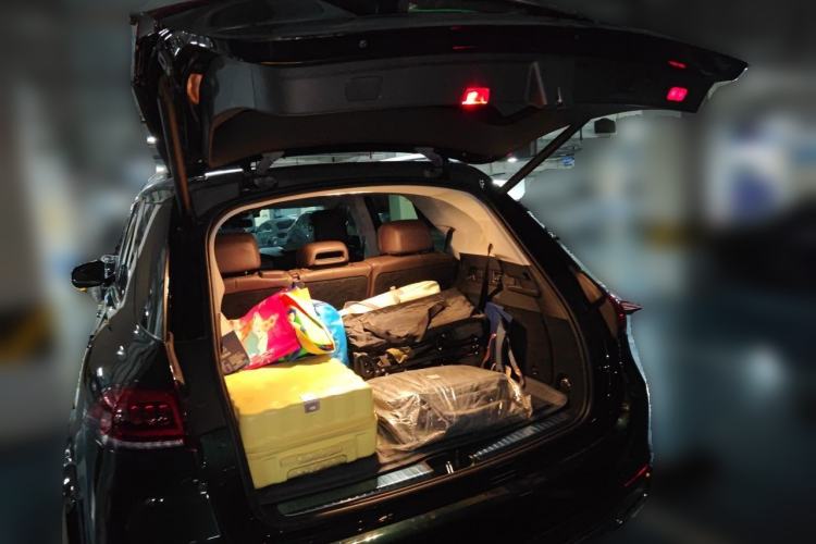 Used Mercedes-Benz GLE 2021 GLE 350 4MATIC Luxury Model Trunk