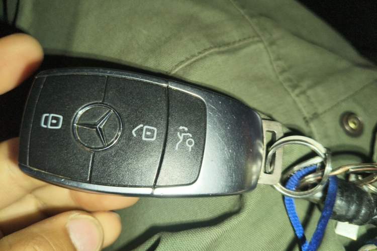 Used Mercedes-Benz GLE 2021 GLE 450 4MATIC Stylish Model Vehicle Key
