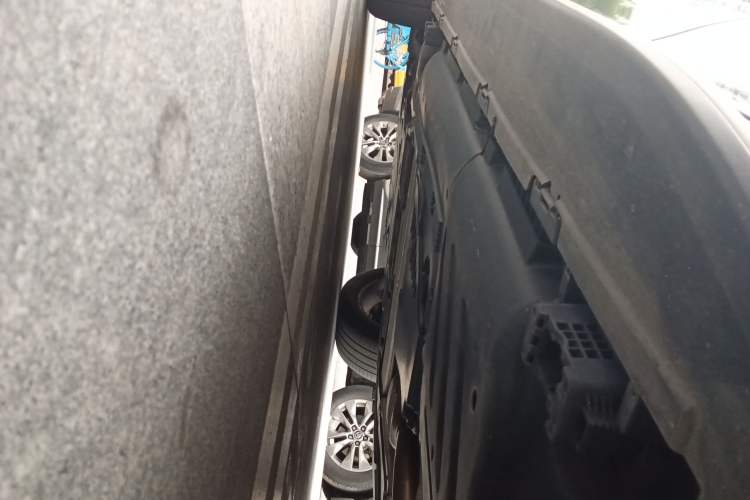 Used Mercedes-Benz GLE 2021 GLE 450 4MATIC Luxury Model Chassis Rear Left