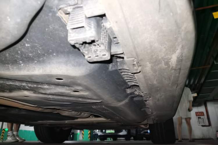 Used Mercedes-Benz GLE 2021 GLE 450 4MATIC Luxury Model Chassis Rear Right
