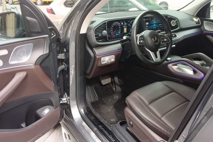 Used Mercedes-Benz GLE 2021 GLE 450 4MATIC Luxury Model Driver Seat