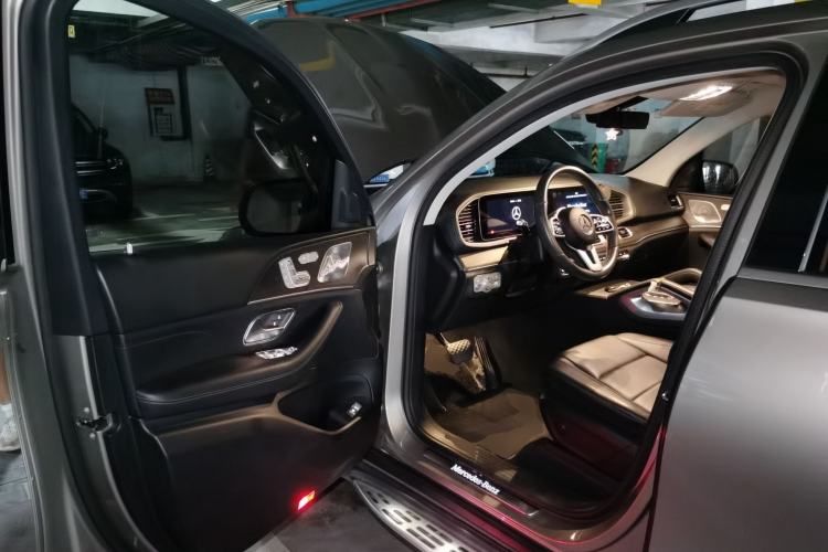 Used Mercedes-Benz GLE 2021 GLE 450 4MATIC Luxury Model Driver Seat