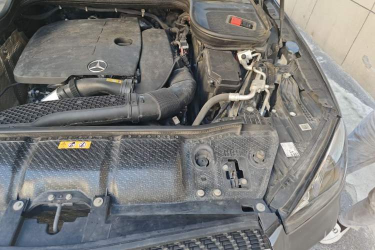 Used Mercedes-Benz GLE 2021 GLE 350 4MATIC Stylish Model Engine Bay Left