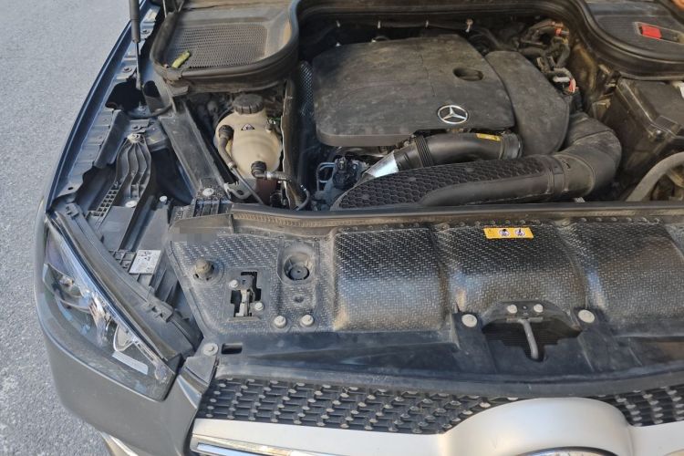 Used Mercedes-Benz GLE 2021 GLE 350 4MATIC Stylish Model Engine Bay Right