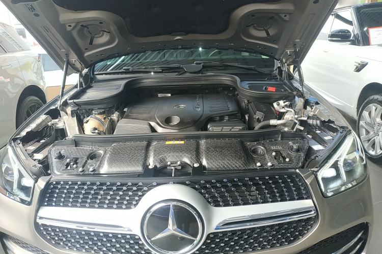 Used Mercedes-Benz GLE 2021 GLE 450 4MATIC Luxury Model Engine Bay