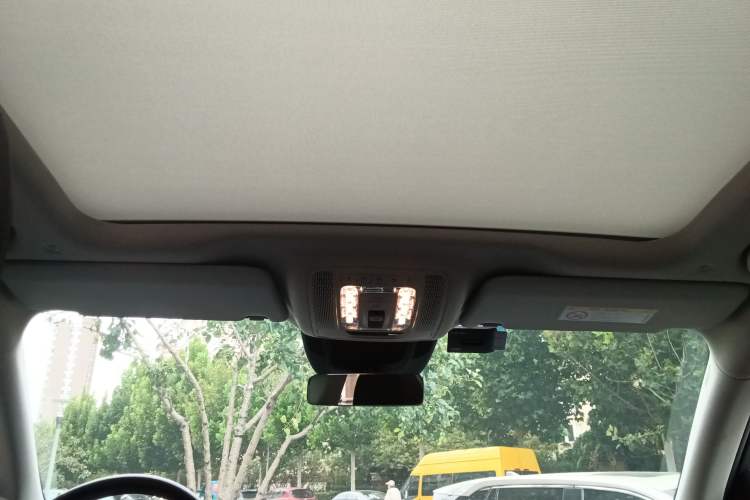 Used Mercedes-Benz GLE 2021 GLE 450 4MATIC Luxury Model Headliner