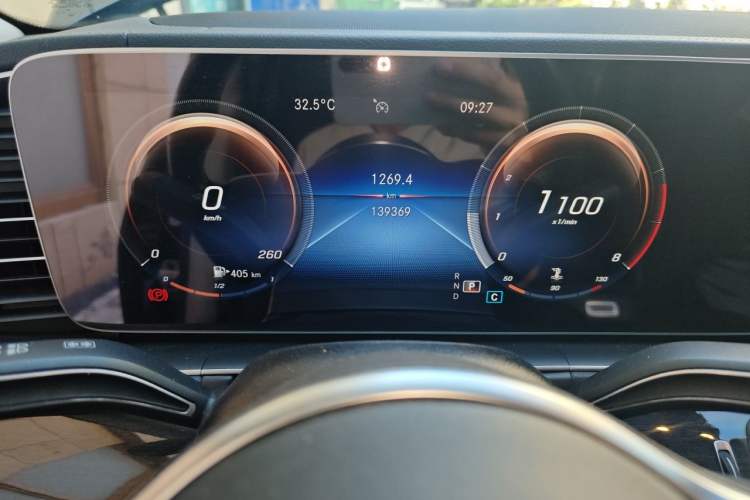 Used Mercedes-Benz GLE 2021 GLE 350 4MATIC Stylish Model Instrument Cluster