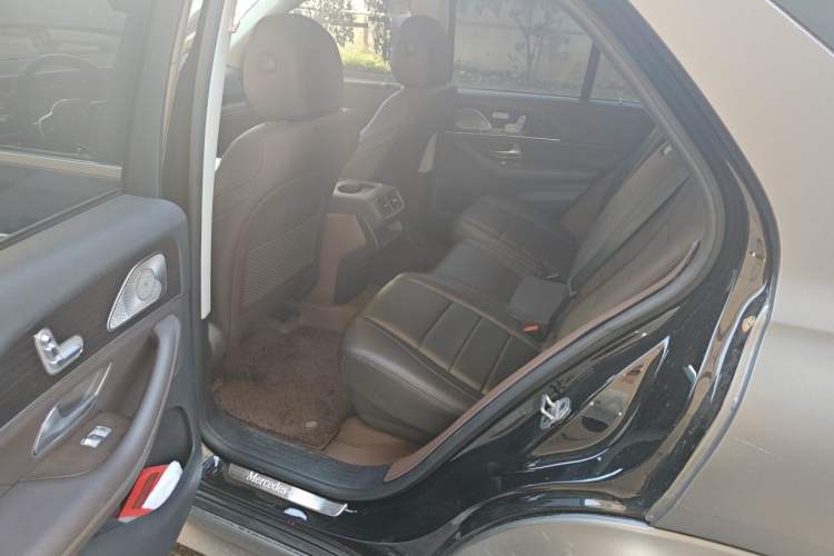 Used Mercedes-Benz GLE 2021 GLE 350 4MATIC Stylish Model Left Rear Seat