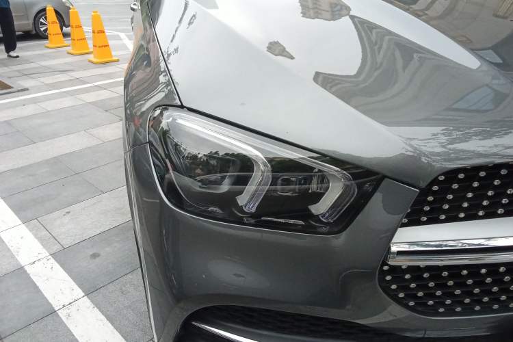 Used Mercedes-Benz GLE 2021 GLE 450 4MATIC Luxury Model Right Front Headlight