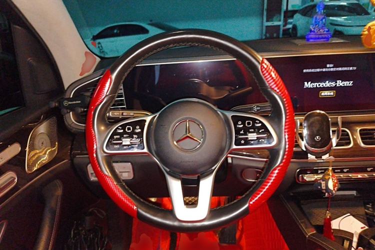 Used Mercedes-Benz GLE 2021 GLE 350 4MATIC Stylish Model Steering Wheel