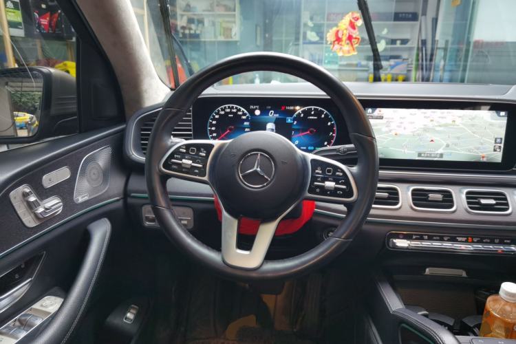 Used Mercedes-Benz GLE 2021 GLE 450 4MATIC Luxury Model Steering Wheel