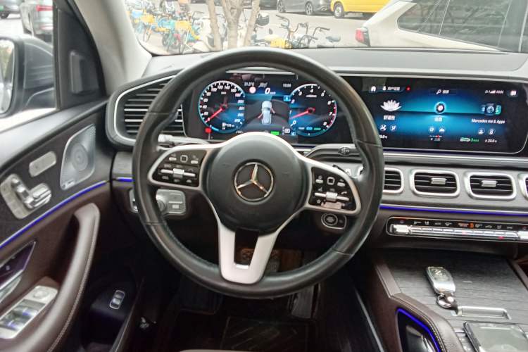 Used Mercedes-Benz GLE 2021 GLE 450 4MATIC Luxury Model Steering Wheel