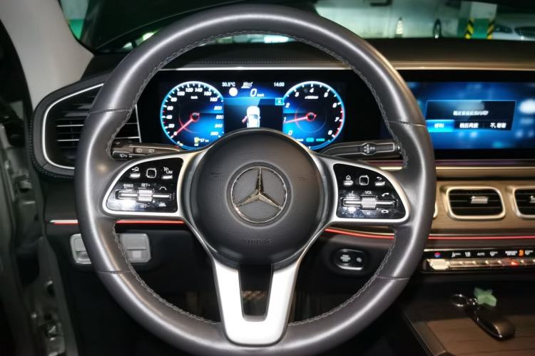 Used Mercedes-Benz GLE 2021 GLE 450 4MATIC Luxury Model Steering Wheel