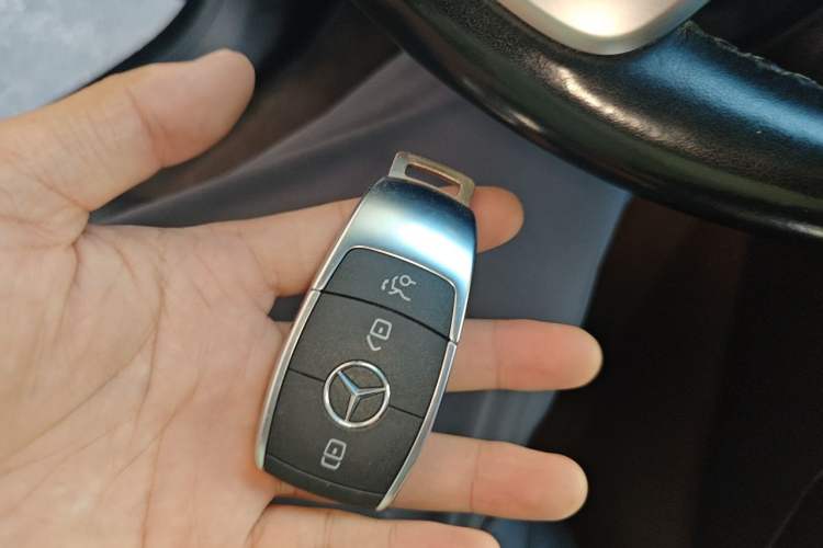 Used Mercedes-Benz GLE 2021 GLE 350 4MATIC Stylish Model Vehicle Key