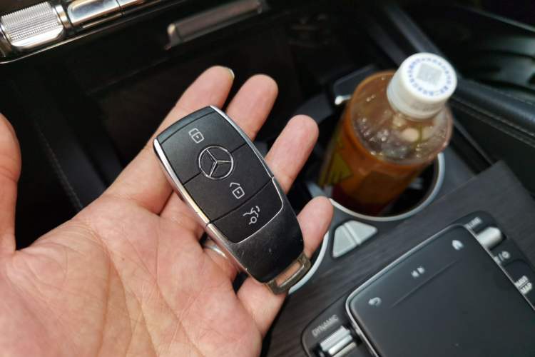 Used Mercedes-Benz GLE 2021 GLE 450 4MATIC Luxury Model Vehicle Key