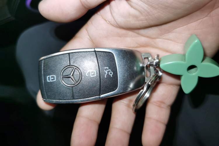 Used Mercedes-Benz GLE 2021 GLE 450 4MATIC Luxury Model Vehicle Key