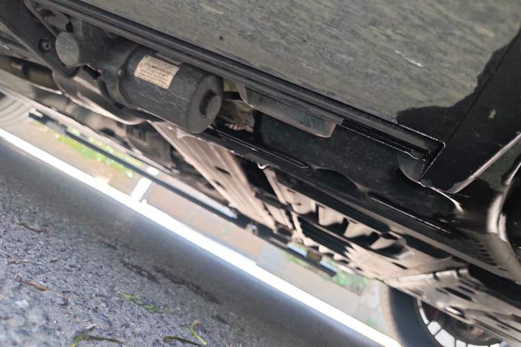 Used Mercedes-Benz GLE 2021 GLE 450 4MATIC AMG Line Chassis Front Right
