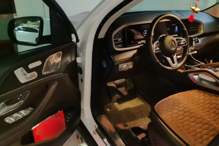Used Mercedes-Benz GLE 2021 GLE 450 4MATIC Luxury Model Driver Seat
