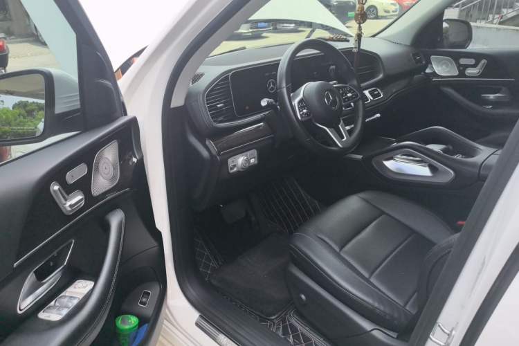 Used Mercedes-Benz GLE 2021 GLE 350 4MATIC Stylish Model Driver Seat