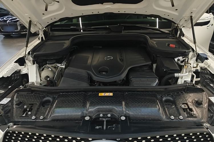 Used Mercedes-Benz GLE 2021 GLE 450 4MATIC Stylish Model Engine Bay