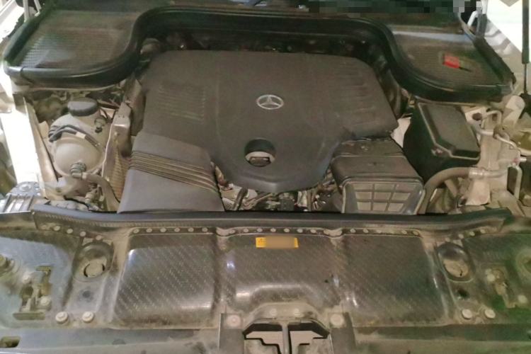 Used Mercedes-Benz GLE 2021 GLE 450 4MATIC Luxury Model Engine Bay