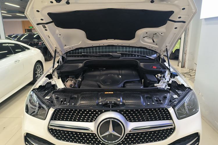 Used Mercedes-Benz GLE 2021 GLE 450 4MATIC AMG Line Engine Bay