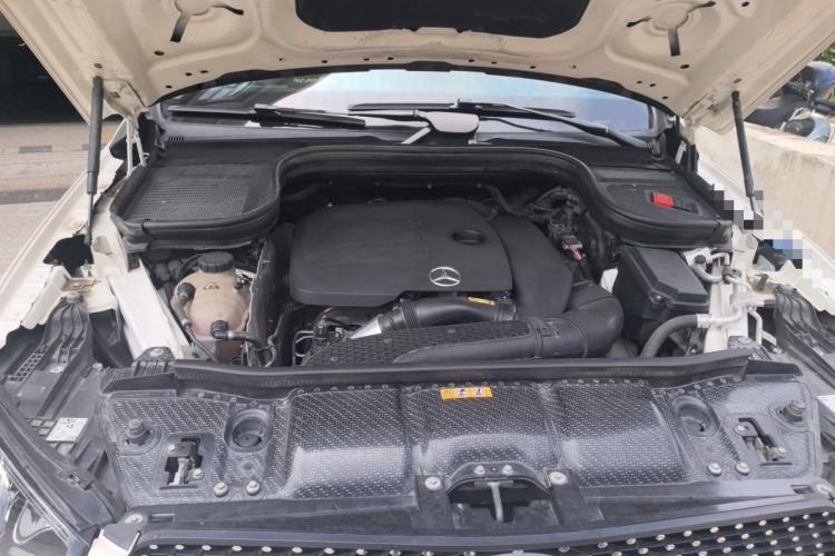 Used Mercedes-Benz GLE 2021 GLE 350 4MATIC Stylish Model Engine Bay