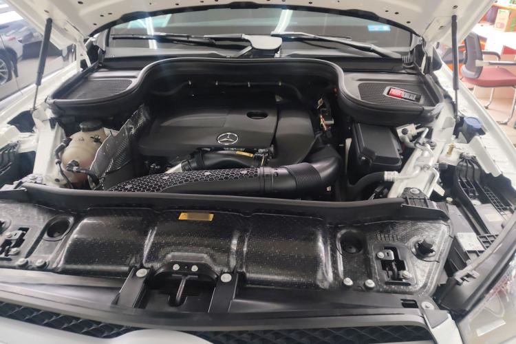 Used Mercedes-Benz GLE 2021 GLE 350 4MATIC Dynamic Edition Engine Bay
