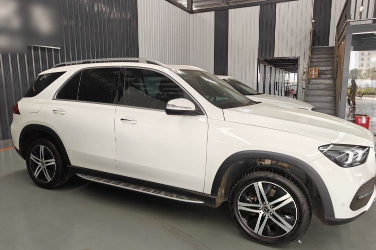 Used Mercedes-Benz GLE 2021 GLE 350 4MATIC Dynamic Edition Exterior 3