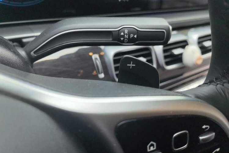 Used Mercedes-Benz GLE 2021 GLE 350 4MATIC Stylish Model Gear Lever