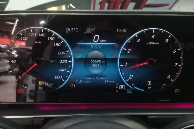 Used Mercedes-Benz GLE 2021 GLE 350 4MATIC Stylish Model Instrument Cluster