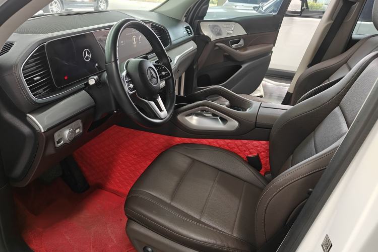 Used Mercedes-Benz GLE 2021 GLE 350 4MATIC Dynamic Edition Interior 2